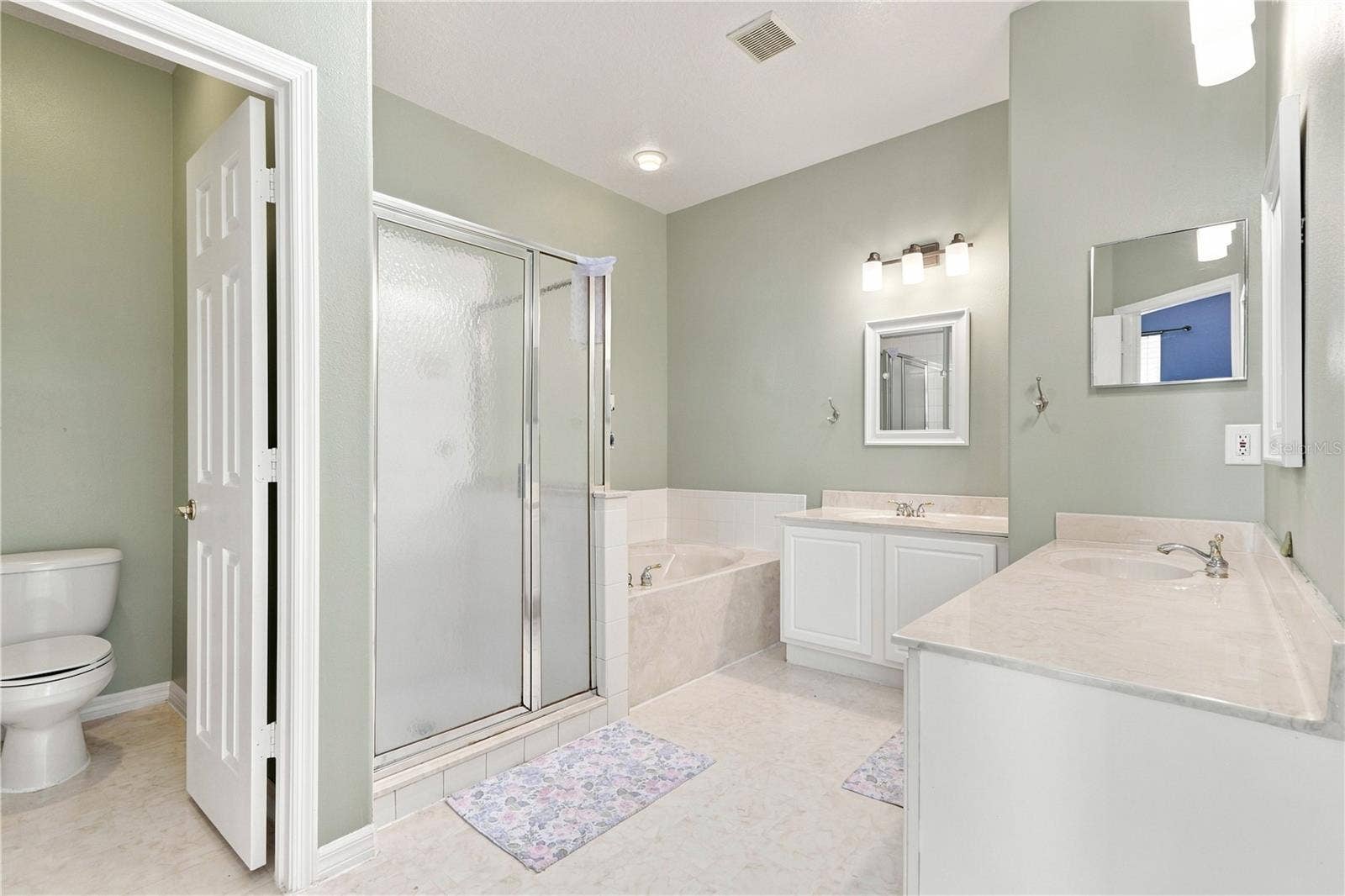 1732 NESTLEWOOD TRAIL, Orlando, FL 32837 1732 NESTLEWOOD TRAIL, Orlando, FL 32837
