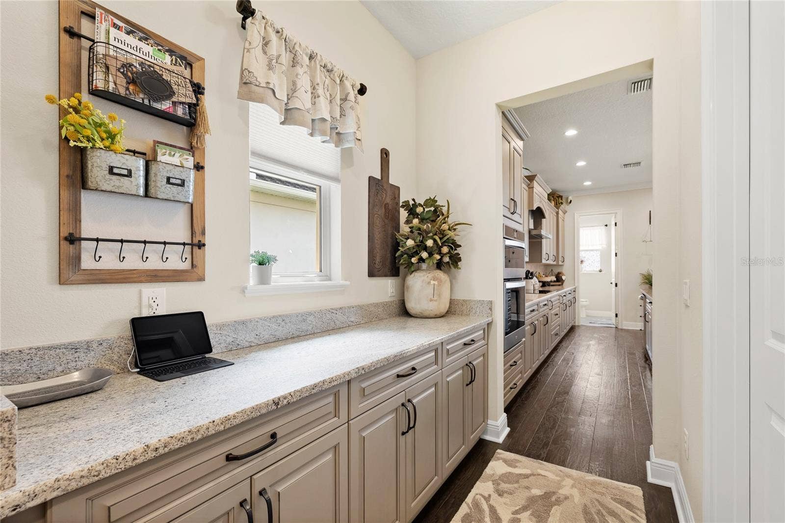 15475 SHOREBIRD LANE, Winter Garden, FL 34787 Galley