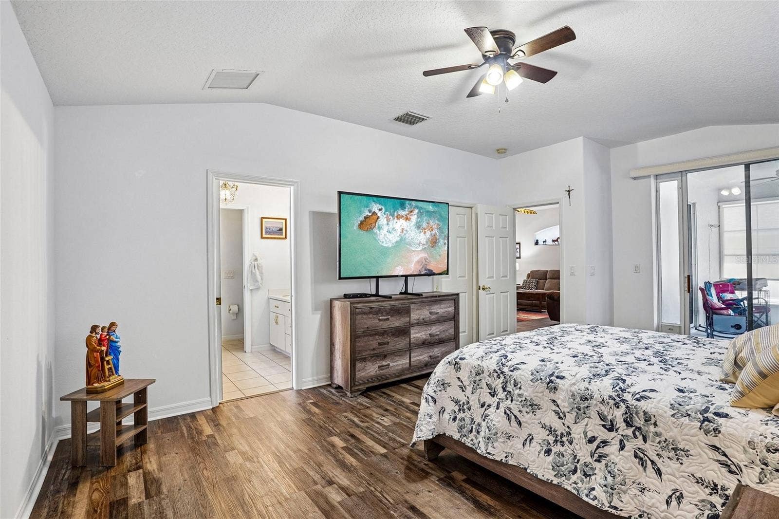5964 BRITTANIA BOULEVARD, Tavares, FL 32778 5964 BRITTANIA BOULEVARD, Tavares, FL 32778