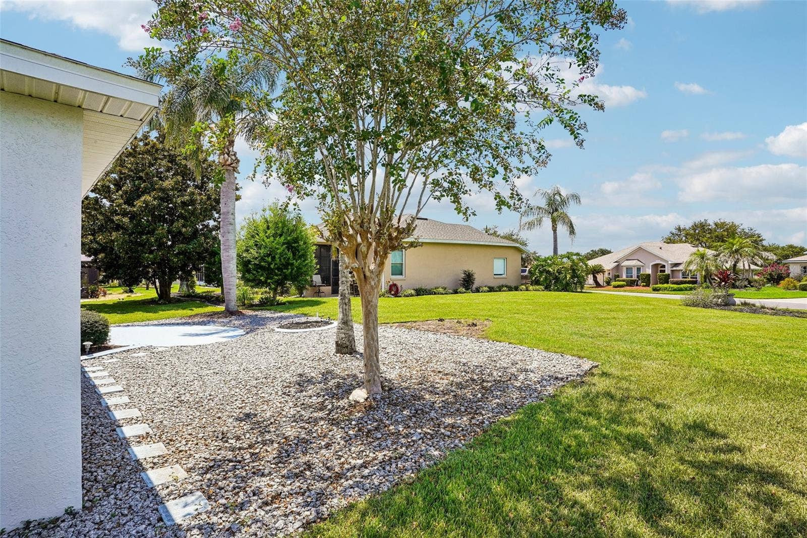 5964 BRITTANIA BOULEVARD, Tavares, FL 32778 5964 BRITTANIA BOULEVARD, Tavares, FL 32778