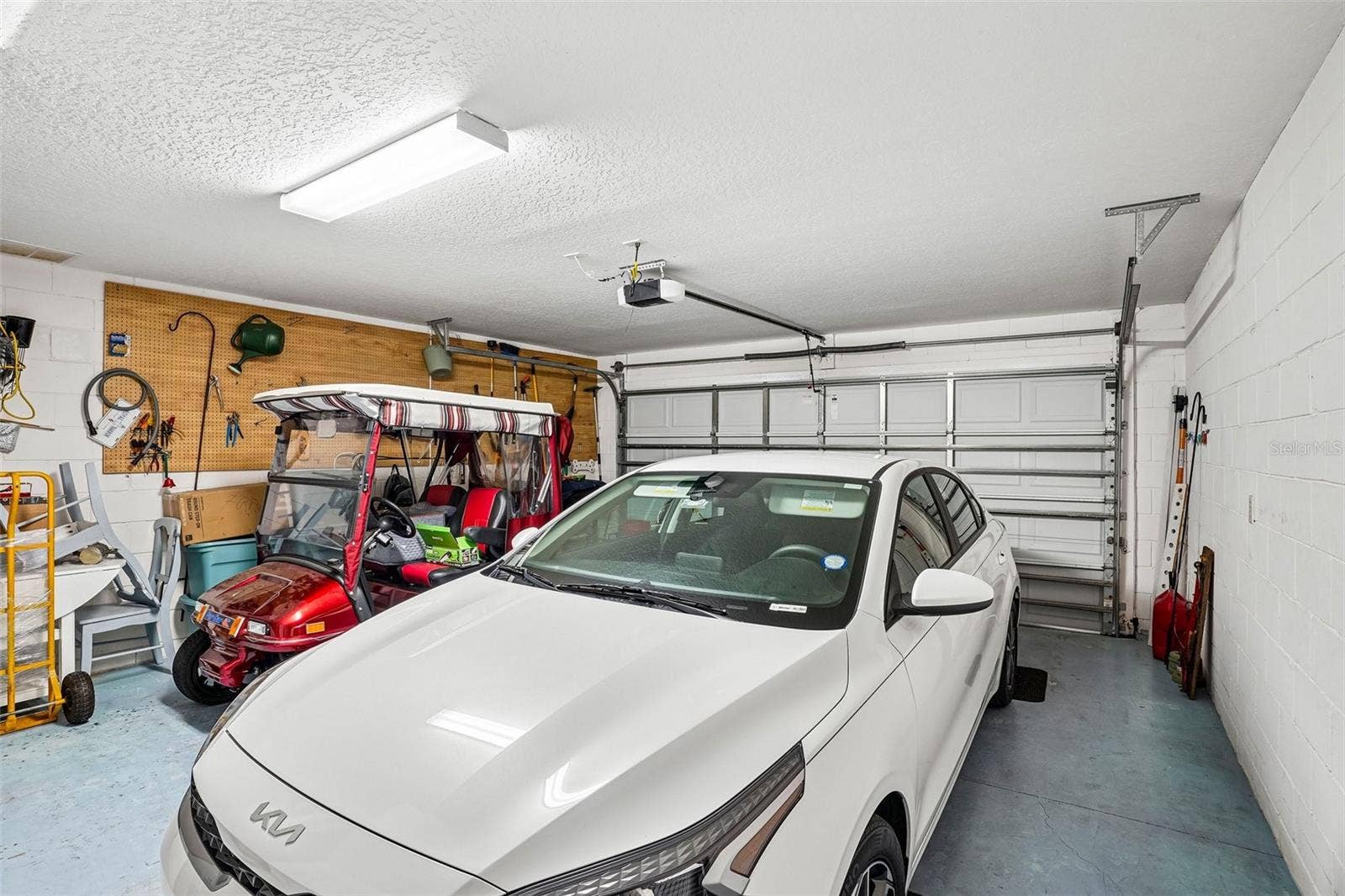 5964 BRITTANIA BOULEVARD, Tavares, FL 32778 5964 BRITTANIA BOULEVARD, Tavares, FL 32778