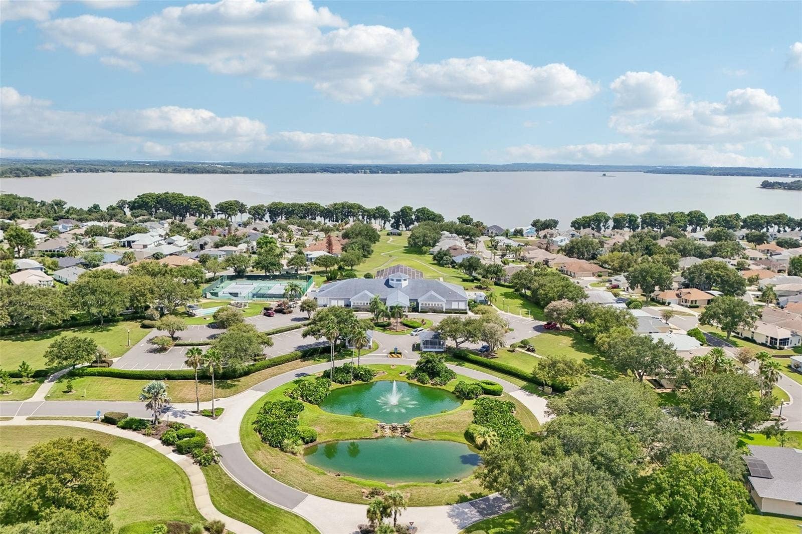 5964 BRITTANIA BOULEVARD, Tavares, FL 32778 5964 BRITTANIA BOULEVARD, Tavares, FL 32778