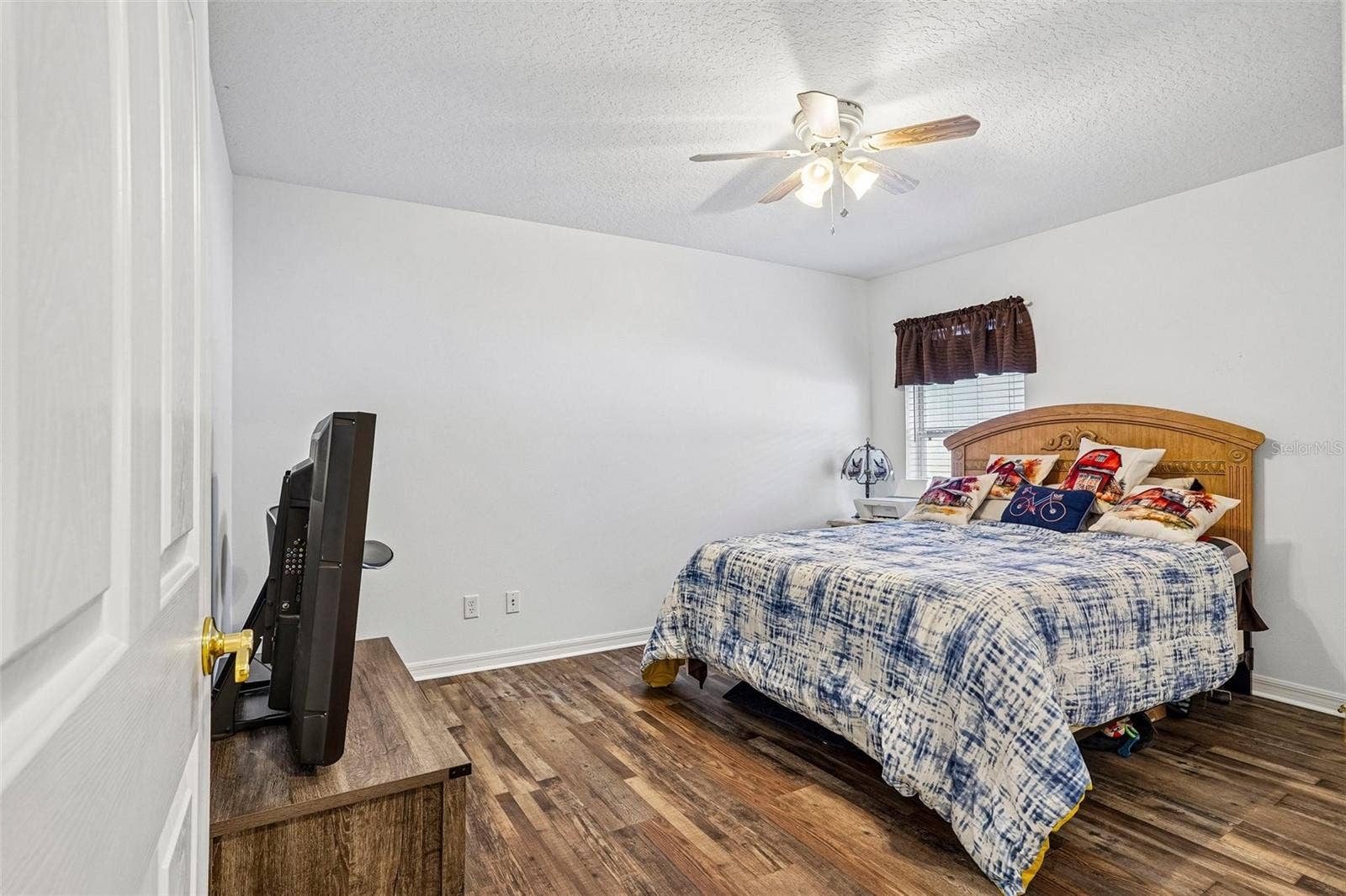 5964 BRITTANIA BOULEVARD, Tavares, FL 32778 5964 BRITTANIA BOULEVARD, Tavares, FL 32778