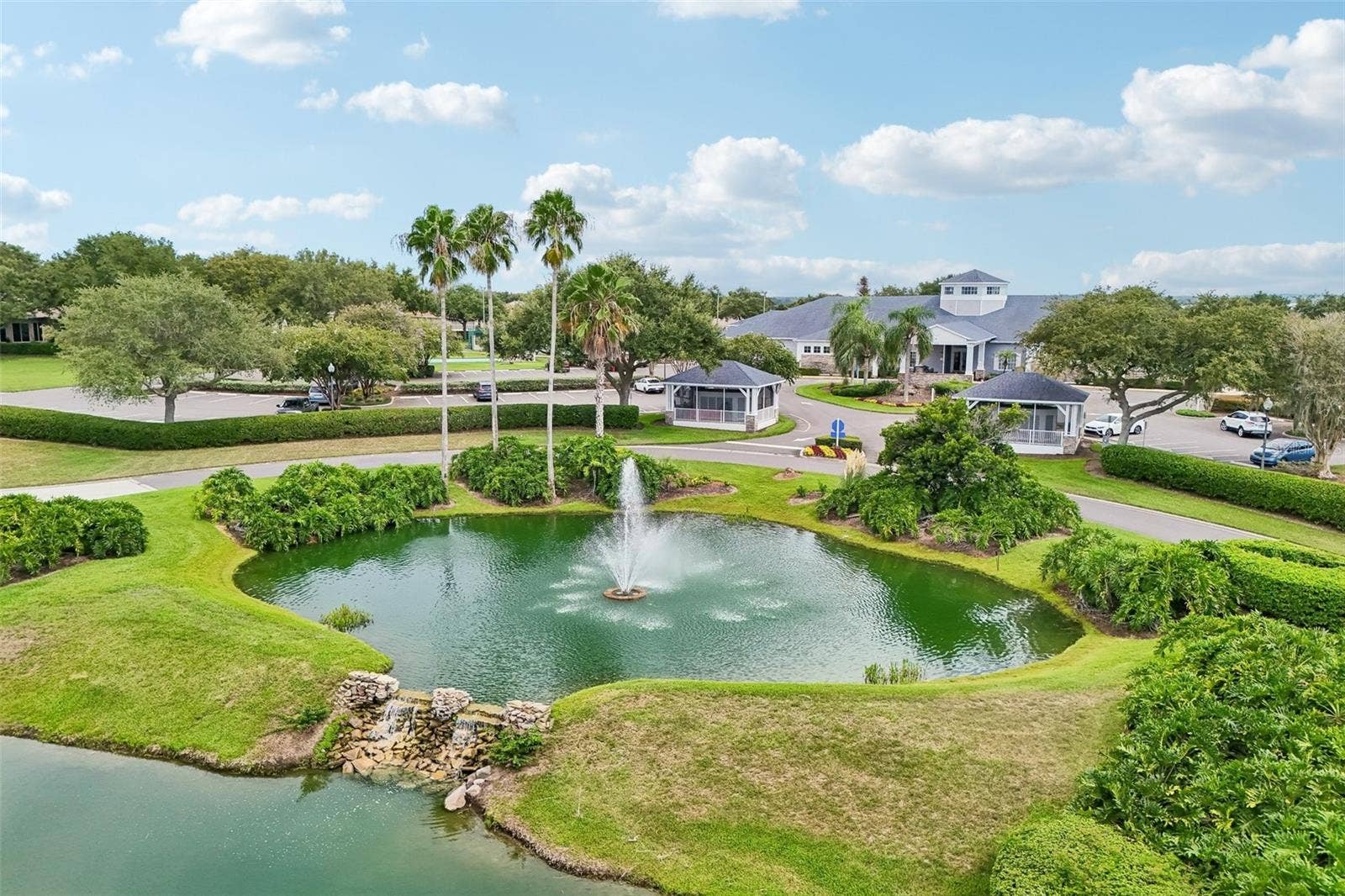 5964 BRITTANIA BOULEVARD, Tavares, FL 32778 5964 BRITTANIA BOULEVARD, Tavares, FL 32778