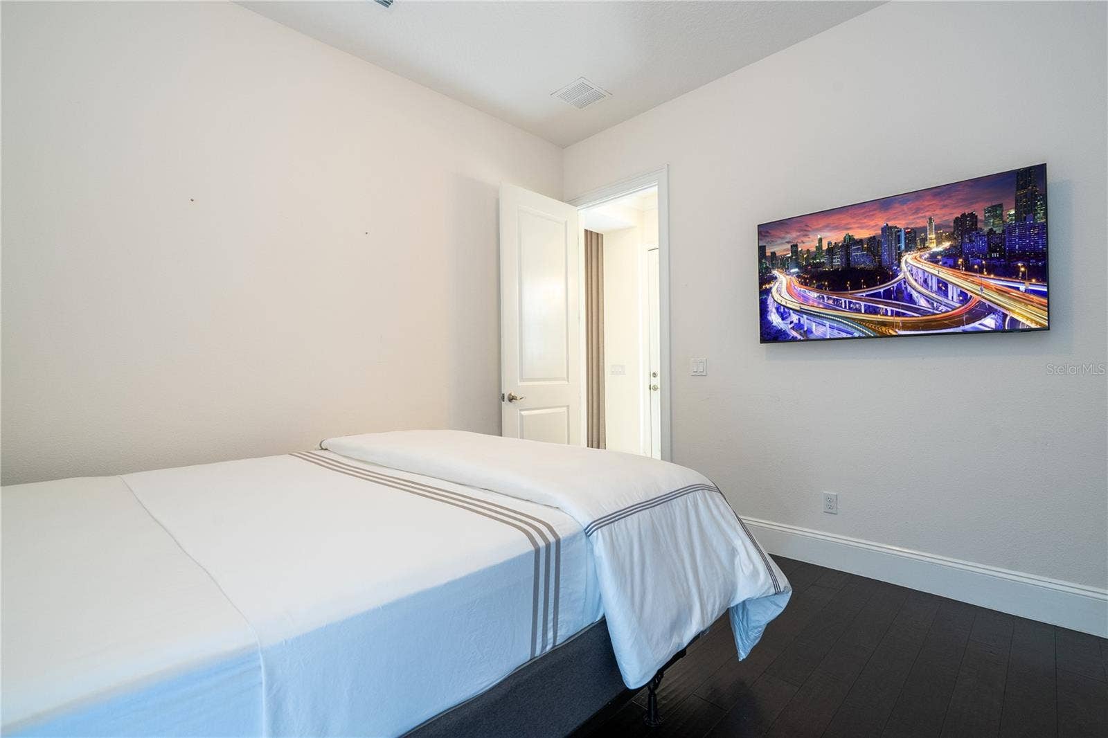 17526 BLACK RAIL STREET, Windermere, FL 34786 17526 BLACK RAIL STREET, Windermere, FL 34786