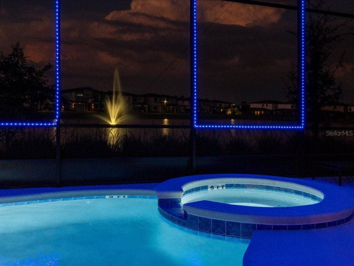 5830 HIGH SEAS DRIVE, Orlando, FL 32821 Pool + SPA with LED lights
