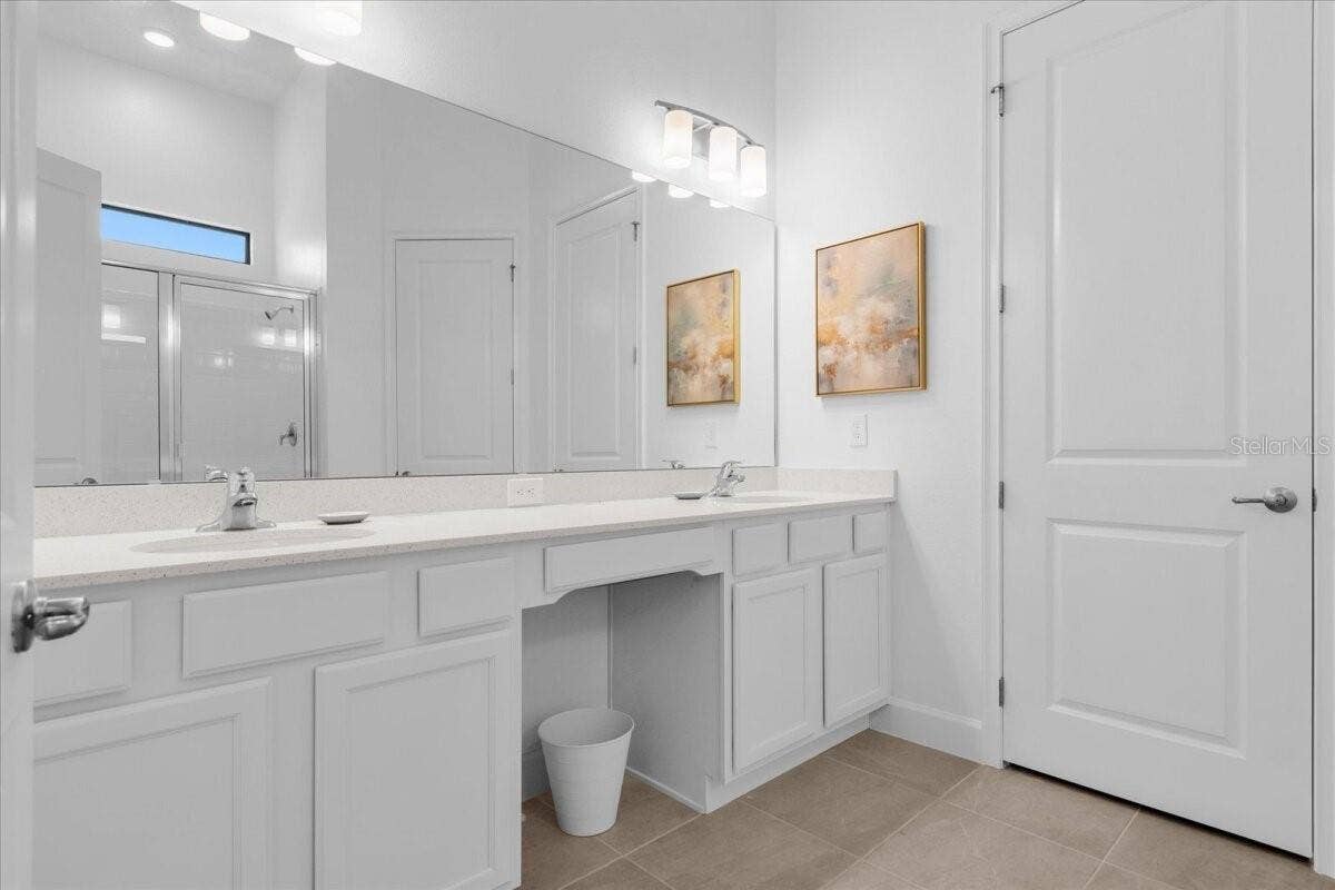 5830 HIGH SEAS DRIVE, Orlando, FL 32821 Bathroom