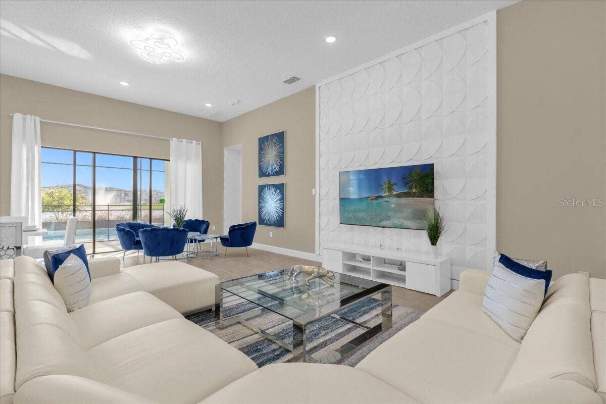 5830 HIGH SEAS DRIVE, Orlando, FL 32821 Living Room