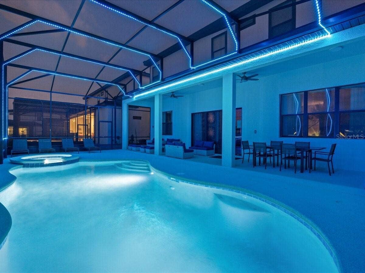 5830 HIGH SEAS DRIVE, Orlando, FL 32821 Pool + SPA with LED lights