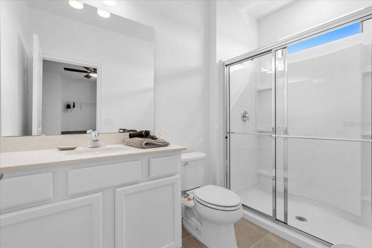 5830 HIGH SEAS DRIVE, Orlando, FL 32821 Bathroom