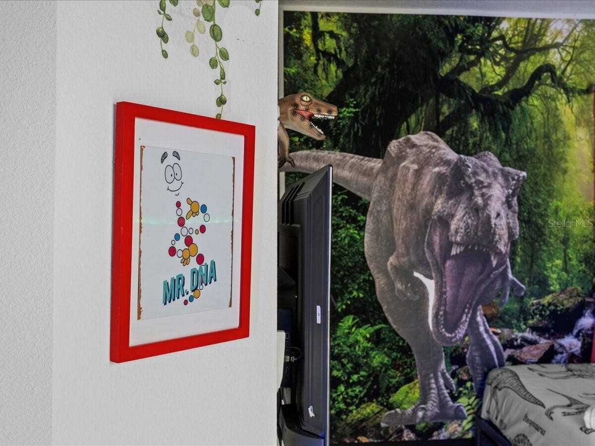 5830 HIGH SEAS DRIVE, Orlando, FL 32821 Themed bedroom - Jurassic Park