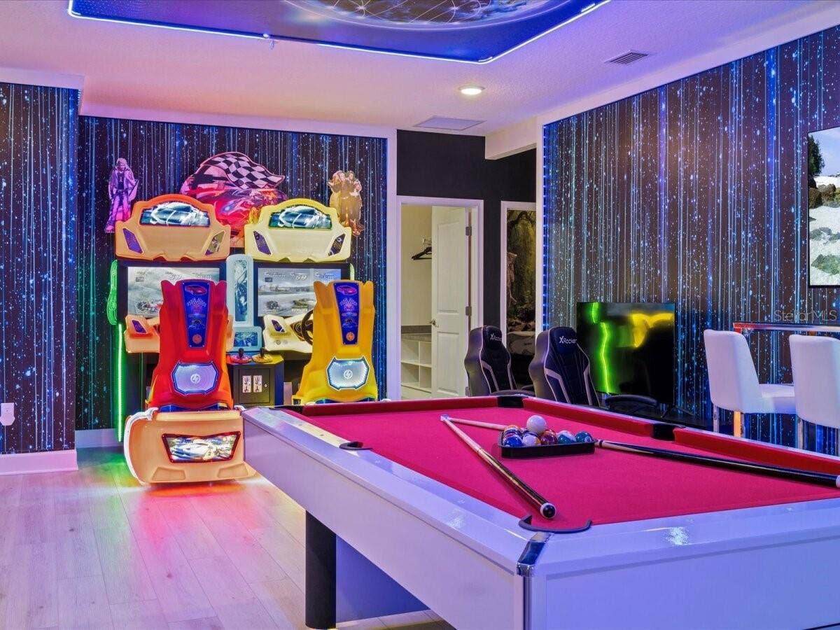 5830 HIGH SEAS DRIVE, Orlando, FL 32821 Loft - Game Room