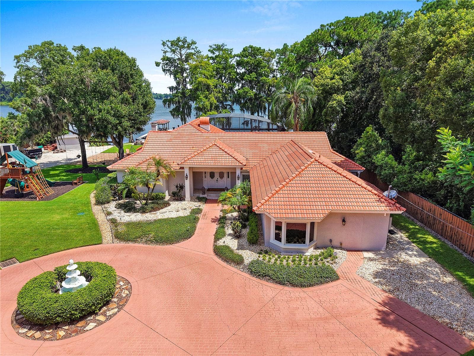 2622 LAKE HOWELL LANE, Winter Park, FL 32792 2622 LAKE HOWELL LANE, Winter Park, FL 32792
