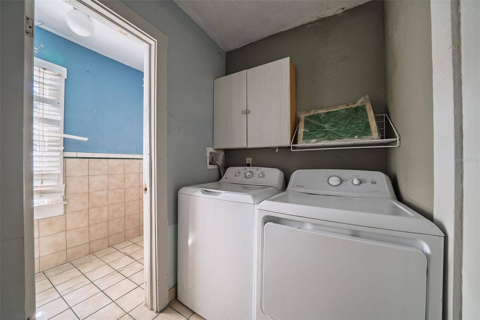 813 GREENWOOD STREET, Orlando, FL 32801 813 GREENWOOD STREET, Orlando, FL 32801