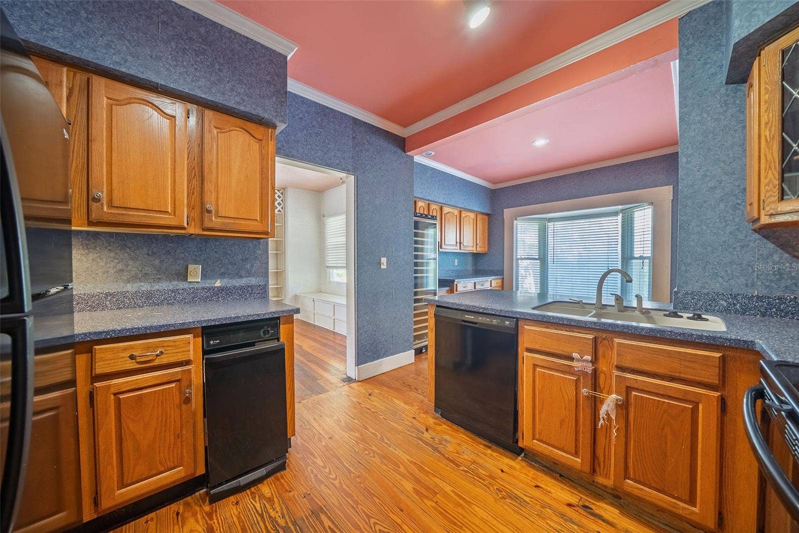 813 GREENWOOD STREET, Orlando, FL 32801 813 GREENWOOD STREET, Orlando, FL 32801