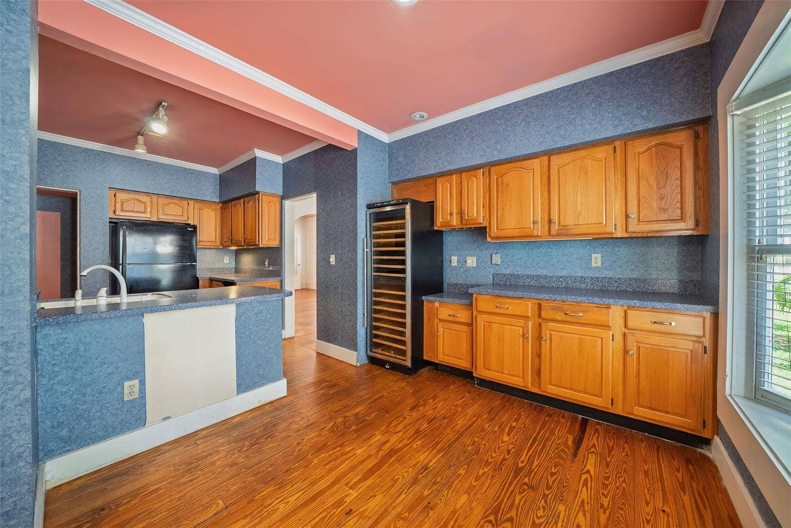 813 GREENWOOD STREET, Orlando, FL 32801 813 GREENWOOD STREET, Orlando, FL 32801