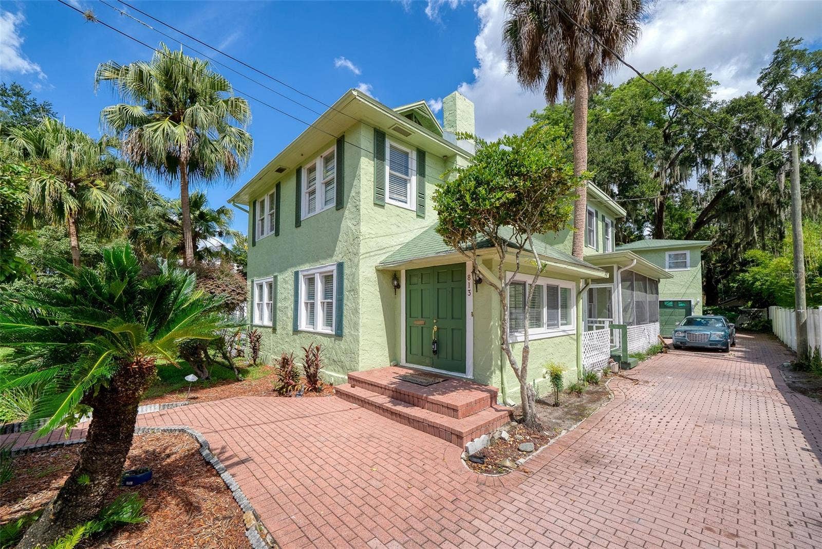 813 GREENWOOD STREET, Orlando, FL 32801 813 GREENWOOD STREET, Orlando, FL 32801