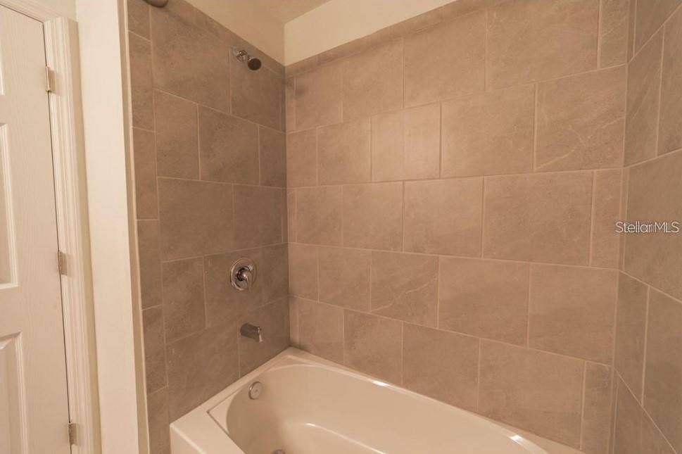 8860 HERENCIA ALLEY, Windermere, FL 34786 8860 HERENCIA ALLEY, Windermere, FL 34786
