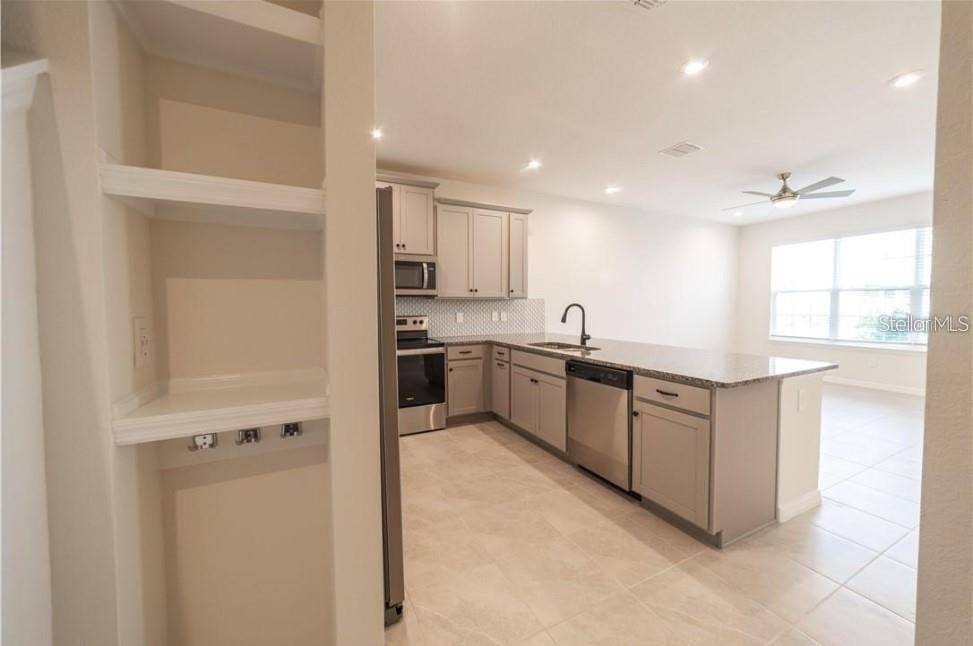 8860 HERENCIA ALLEY, Windermere, FL 34786 8860 HERENCIA ALLEY, Windermere, FL 34786
