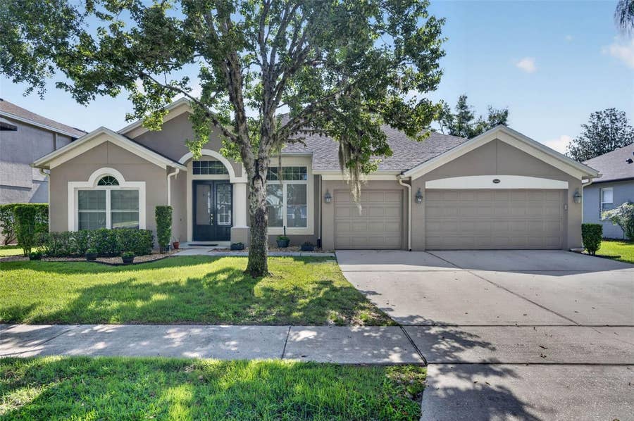 Property photo for 5643 BEAR STONE RUN, Oviedo, FL