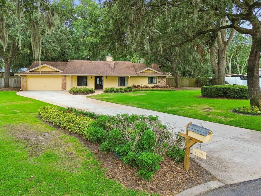 Property photo for 4960 LAKE GATLIN WOODS CT, Orlando, FL