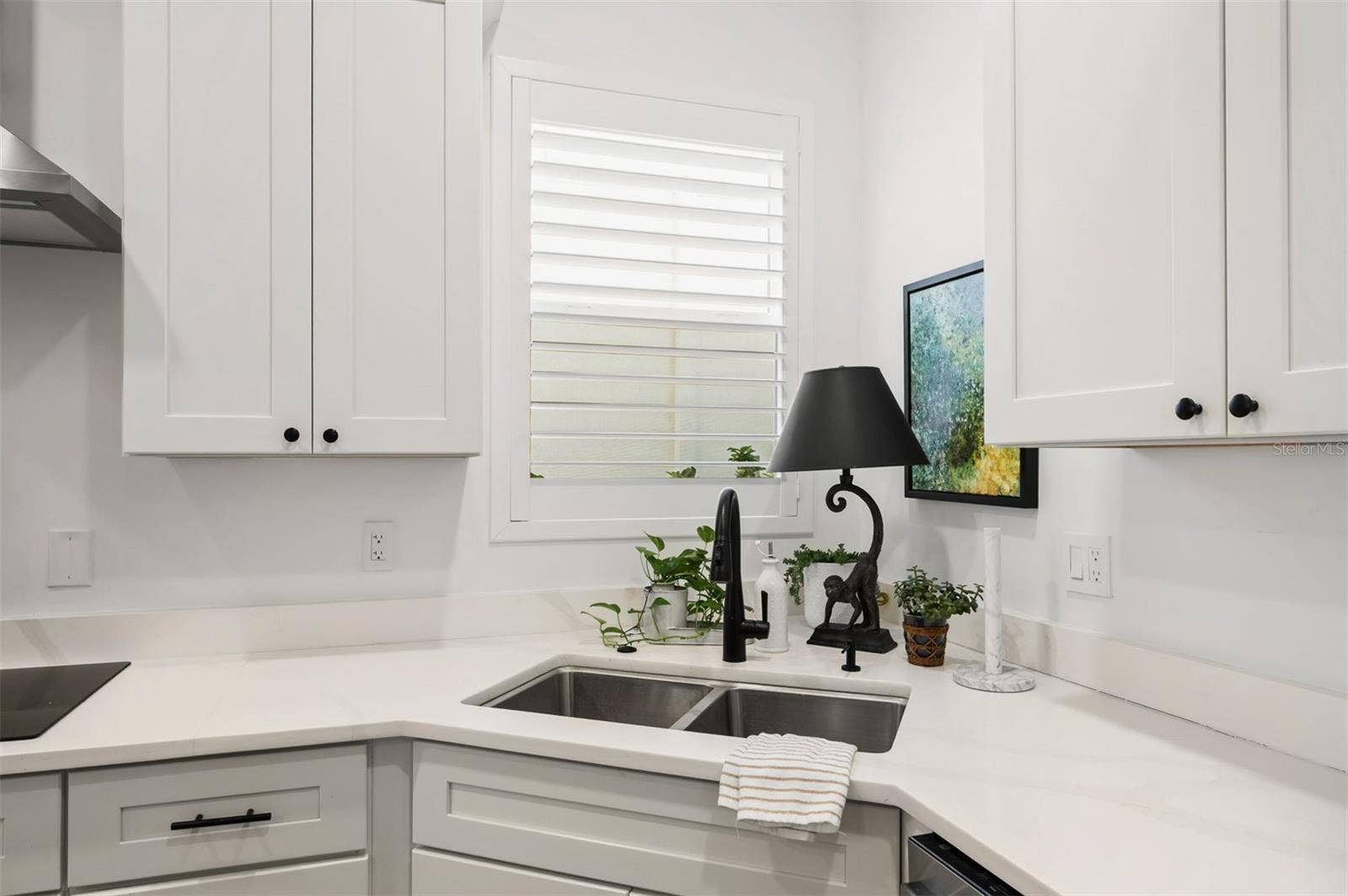 523 W PRINCETON STREET, Orlando, FL 32804 523 W PRINCETON STREET, Orlando, FL 32804