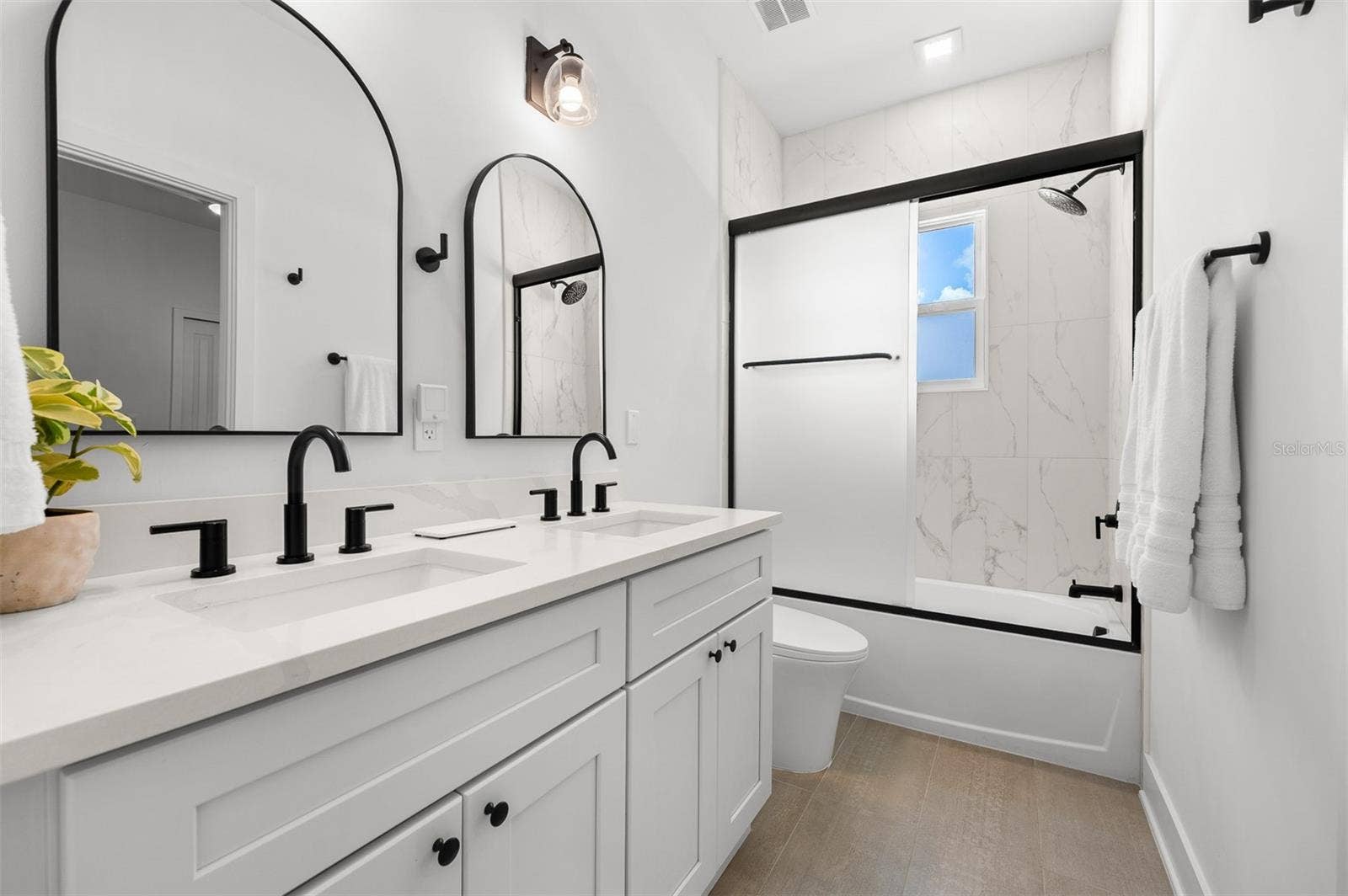 523 W PRINCETON STREET, Orlando, FL 32804 523 W PRINCETON STREET, Orlando, FL 32804