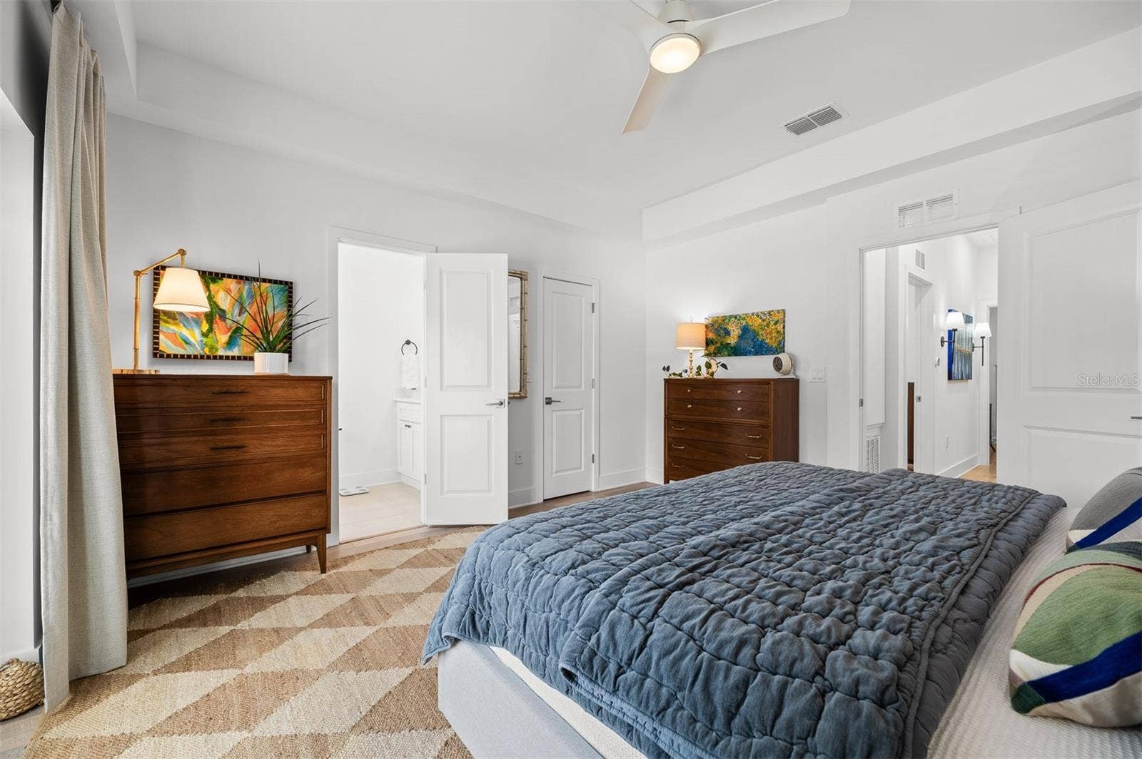 523 W PRINCETON STREET, Orlando, FL 32804 523 W PRINCETON STREET, Orlando, FL 32804