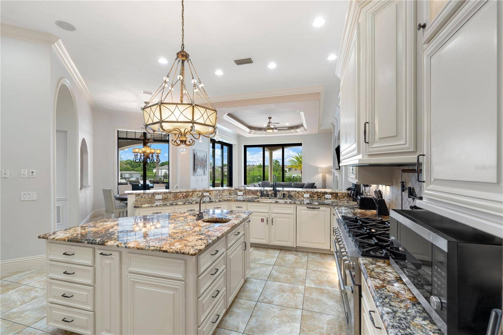 7829 PALMILLA COURT, Kissimmee, FL 34747 7829 PALMILLA COURT, Kissimmee, FL 34747