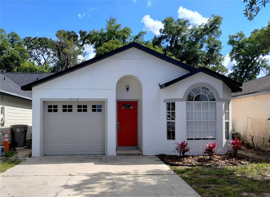 Property photo for 1716 CHATHAM CIRCLE, Apopka, FL