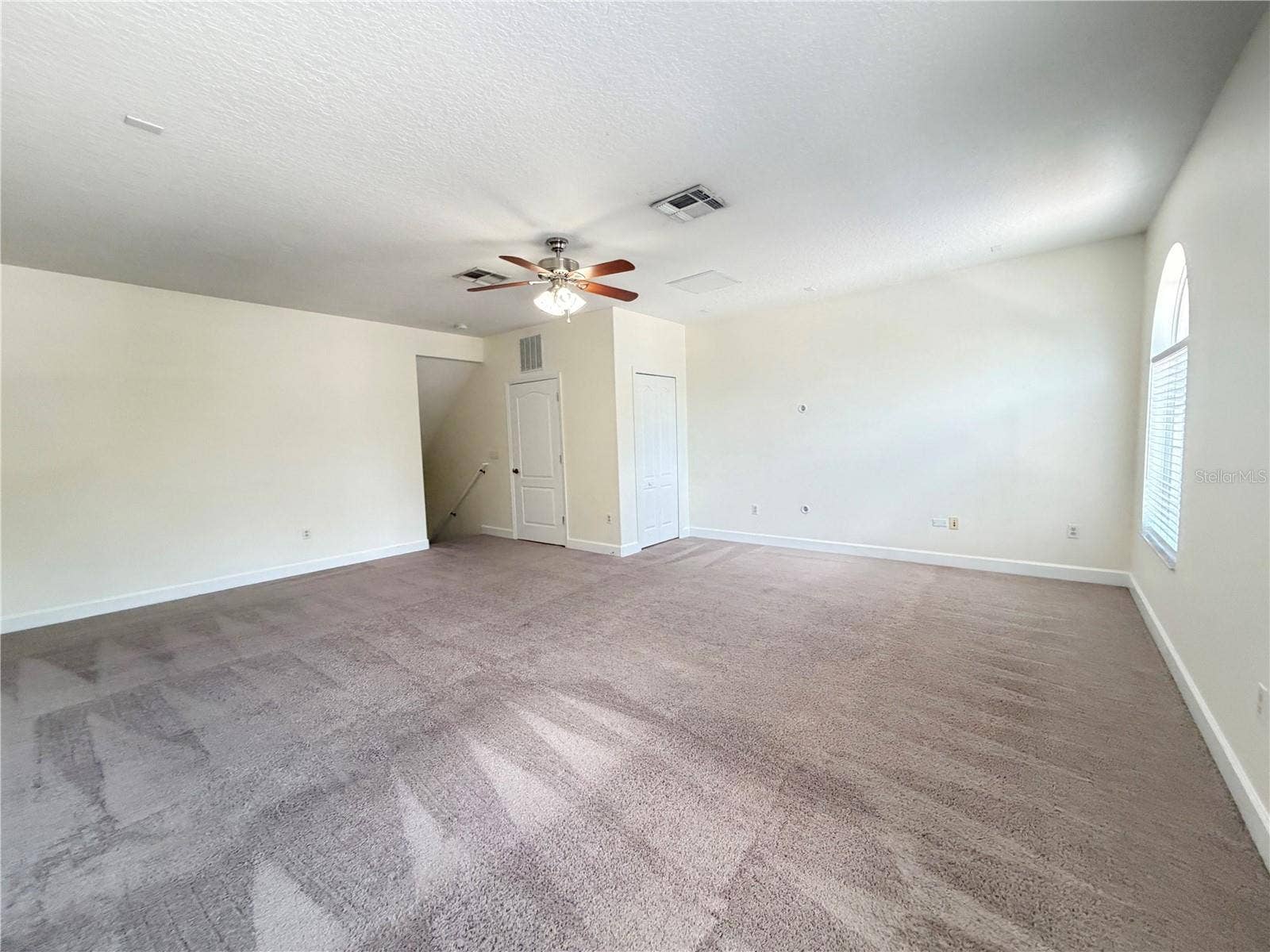 6317 ROLDEN COURT, Mount Dora, FL 32757 6317 ROLDEN COURT, Mount Dora, FL 32757