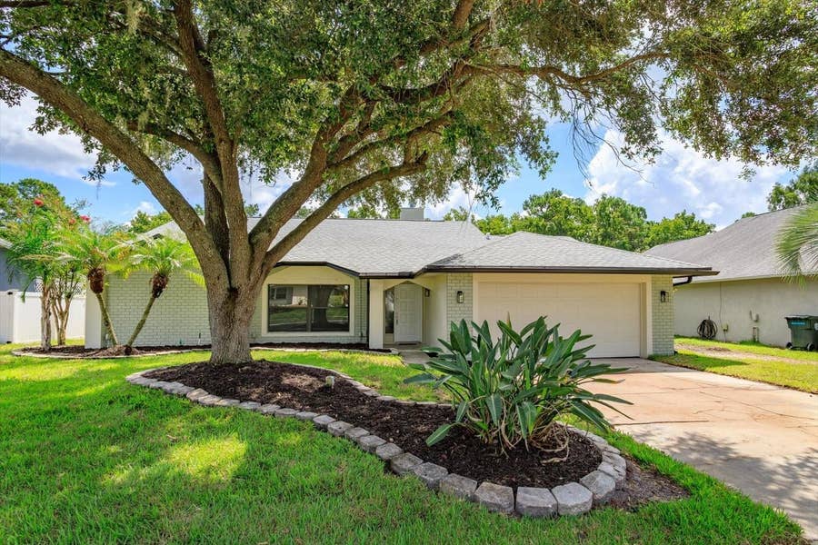 Property photo for 1006 BECKSTROM DRIVE, Oviedo, FL