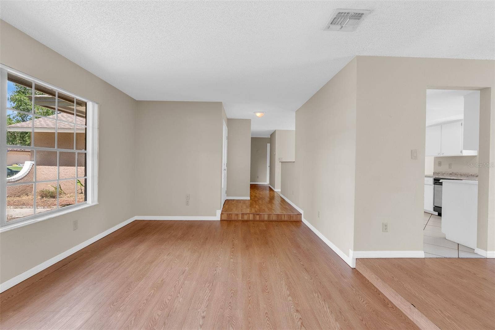 8971 ANGELICA DRIVE, Orlando, FL 32836 8971 ANGELICA DRIVE, Orlando, FL 32836