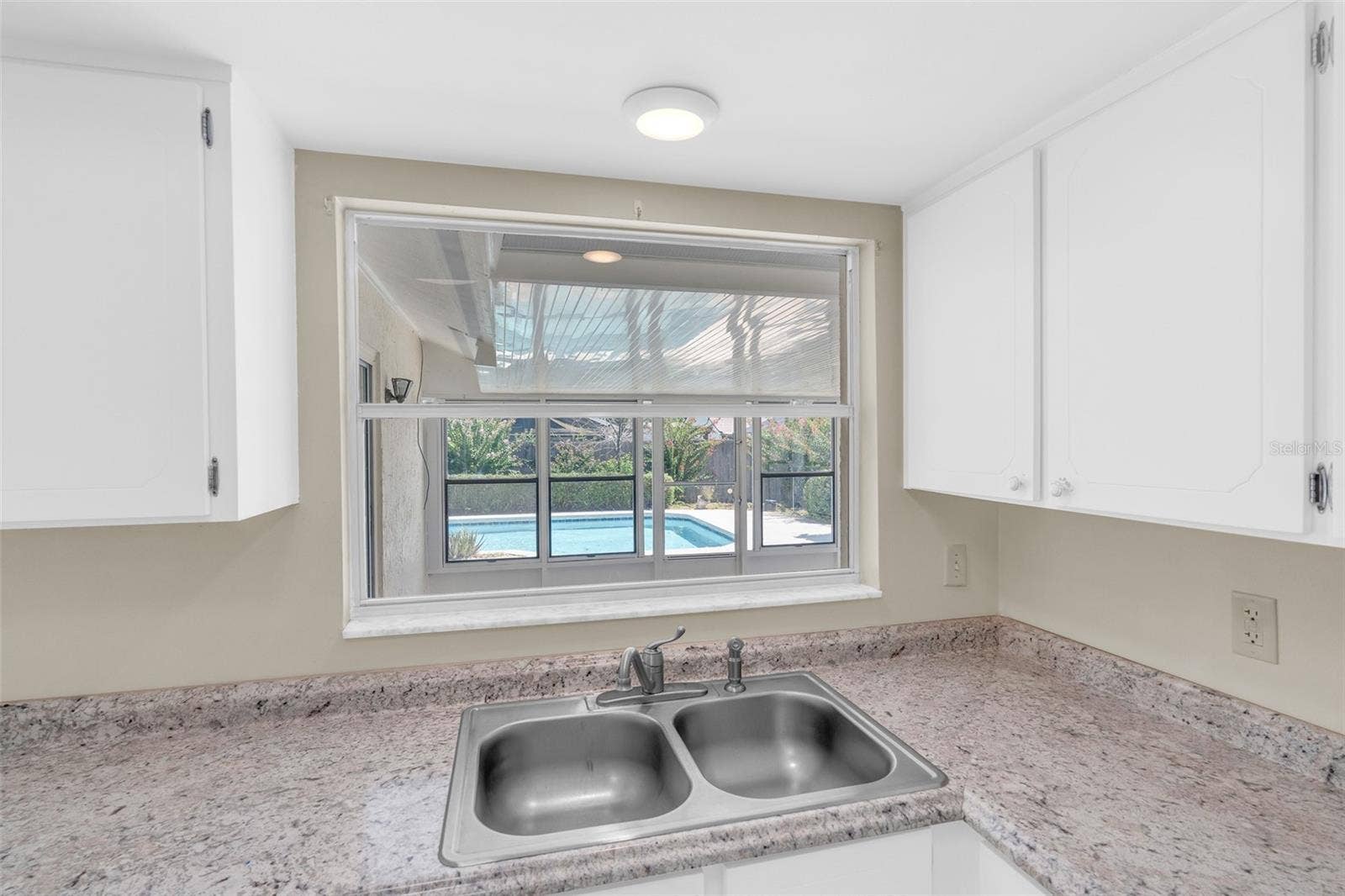 8971 ANGELICA DRIVE, Orlando, FL 32836 8971 ANGELICA DRIVE, Orlando, FL 32836