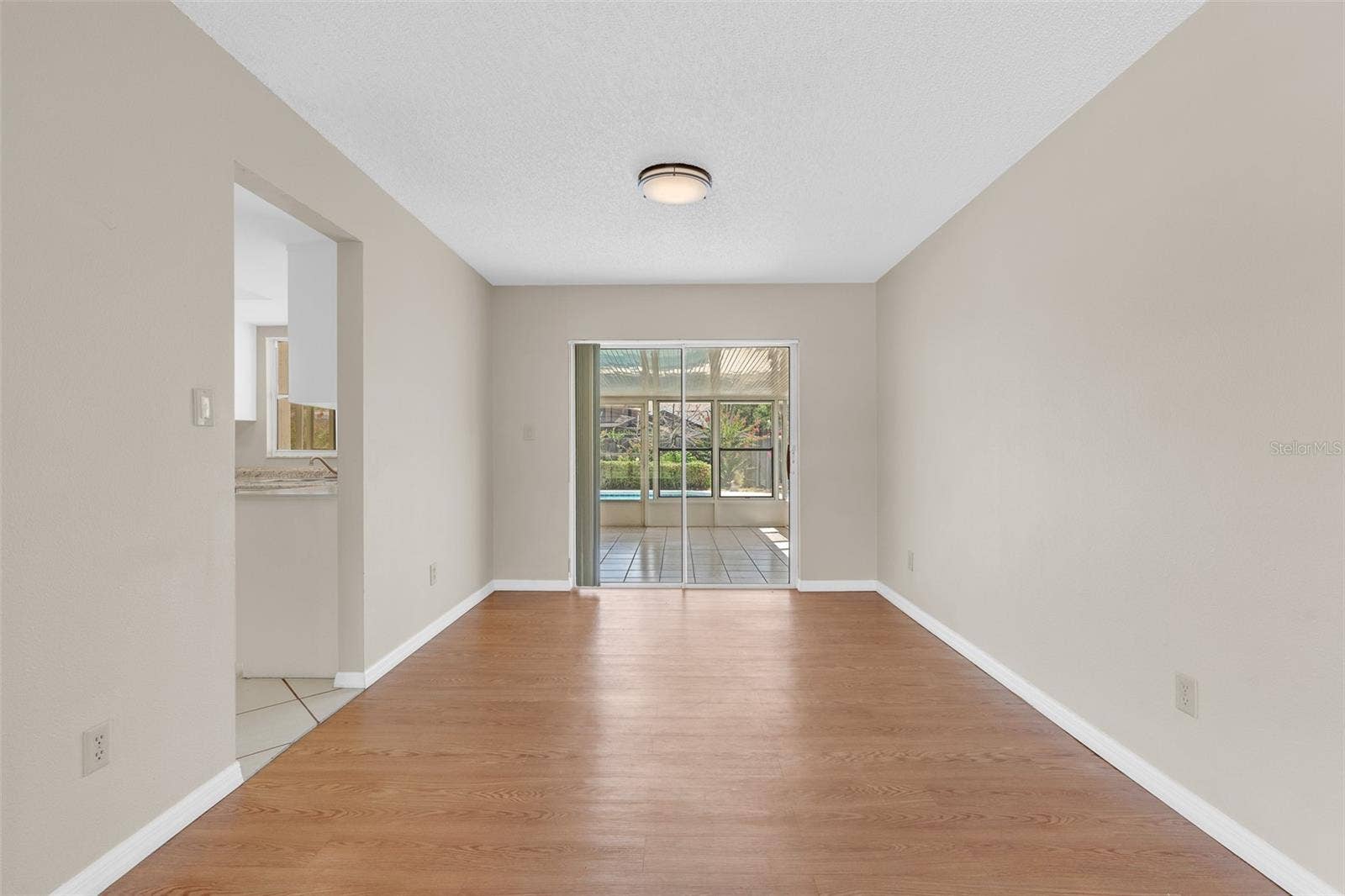 8971 ANGELICA DRIVE, Orlando, FL 32836 8971 ANGELICA DRIVE, Orlando, FL 32836