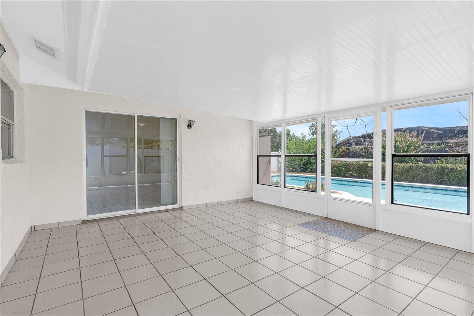 8971 ANGELICA DRIVE, Orlando, FL 32836 8971 ANGELICA DRIVE, Orlando, FL 32836