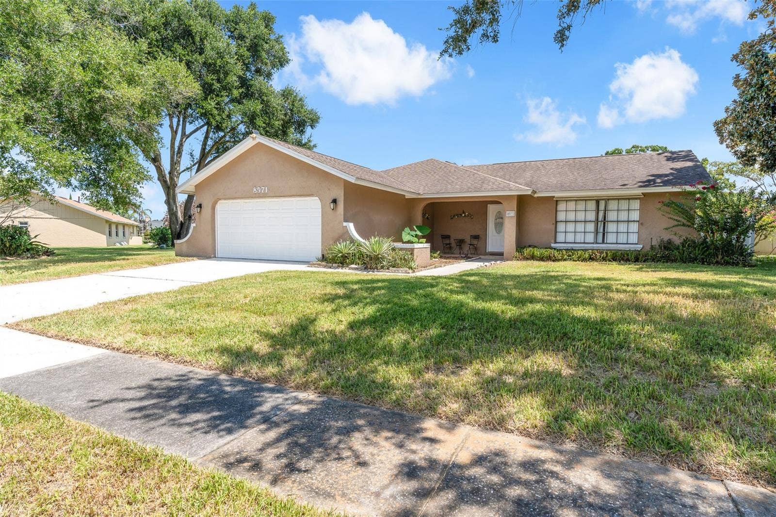 8971 ANGELICA DRIVE, Orlando, FL 32836 8971 ANGELICA DRIVE, Orlando, FL 32836