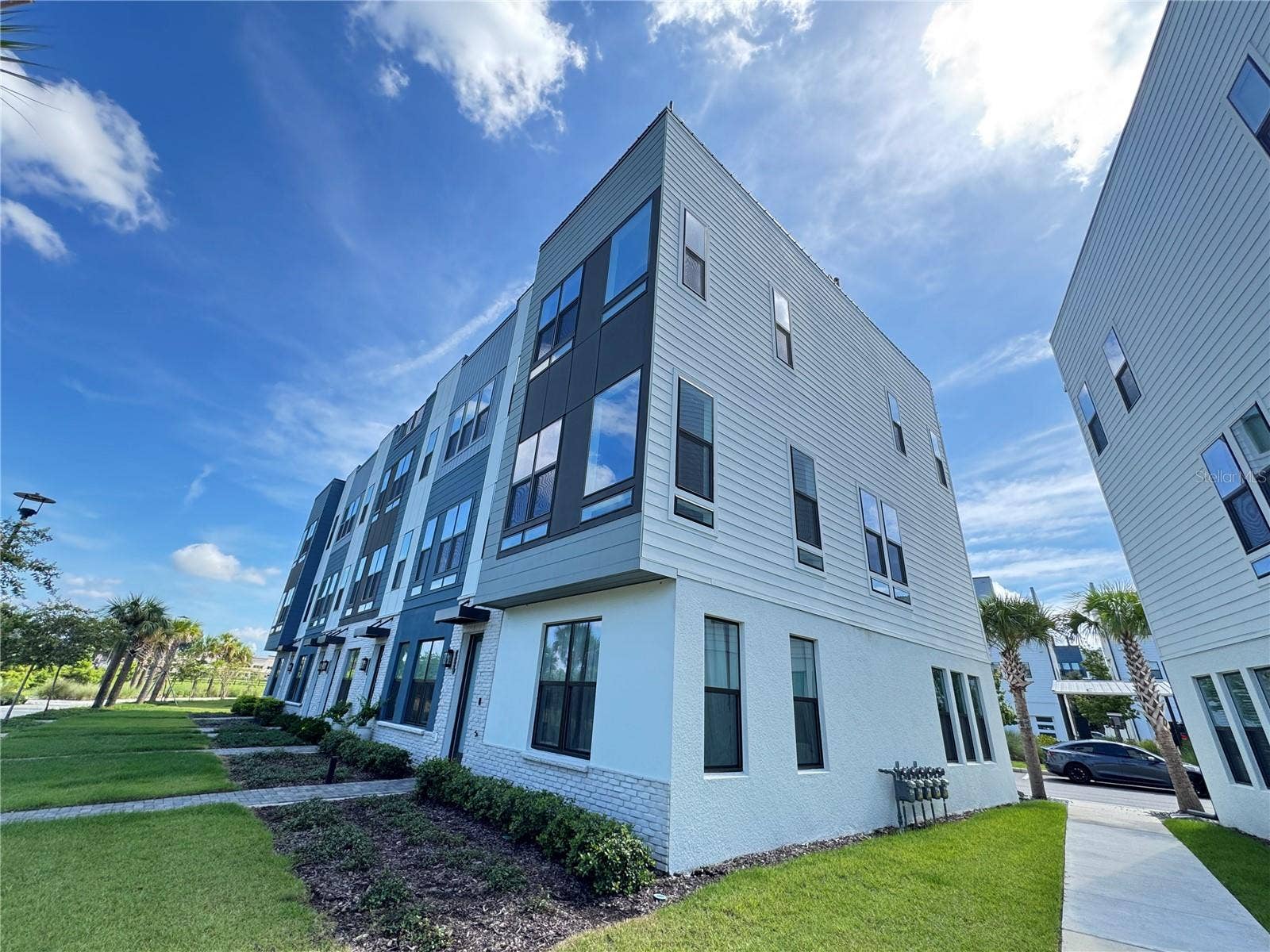 2362 ADDALIA ALLEY, Orlando, FL 32804