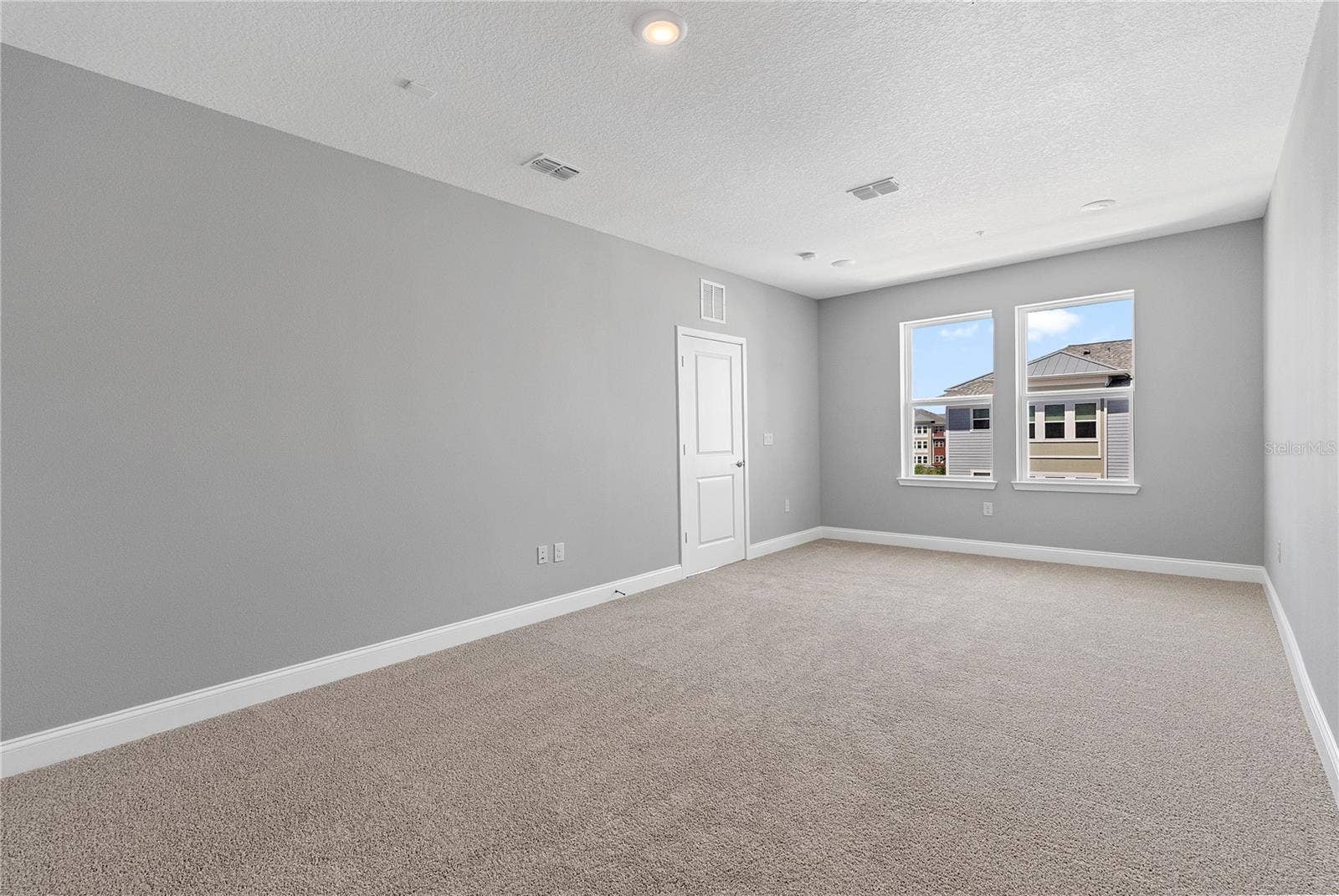 7557 LAUREATE BOULEVARD, #6401, Orlando, FL 32827 7557 LAUREATE BOULEVARD, #6401, Orlando, FL 32827