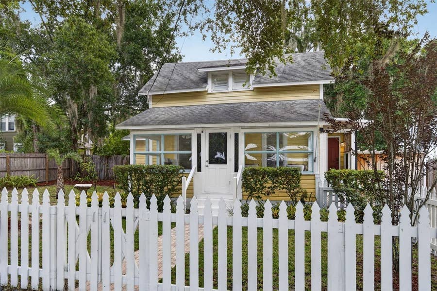 Property photo for 834 N ALEXANDER STREET, Mount Dora, FL