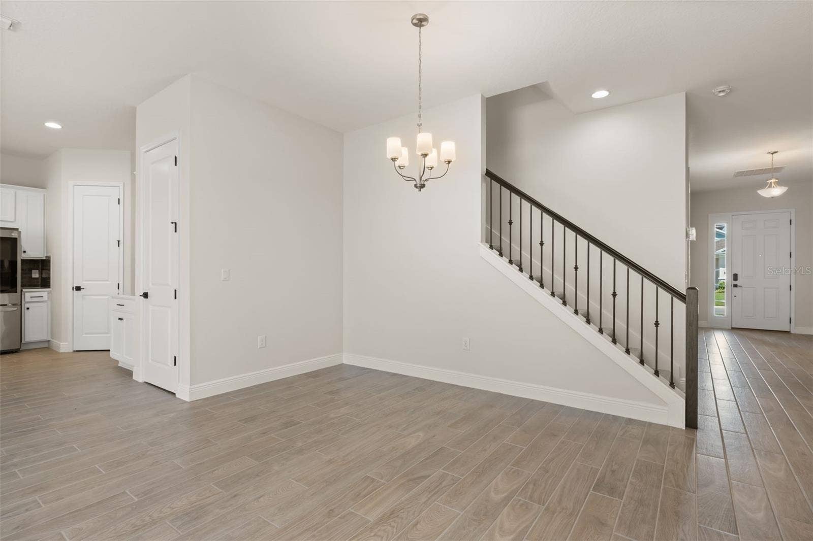 19062 BLUELEAF STREET, Orlando, FL 32827 19062 BLUELEAF STREET, Orlando, FL 32827