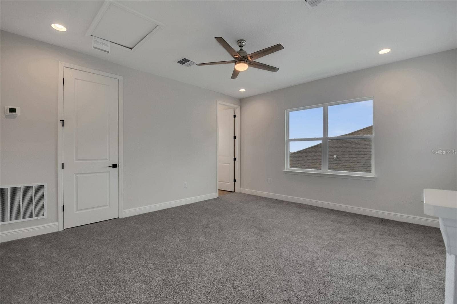 19062 BLUELEAF STREET, Orlando, FL 32827 loft