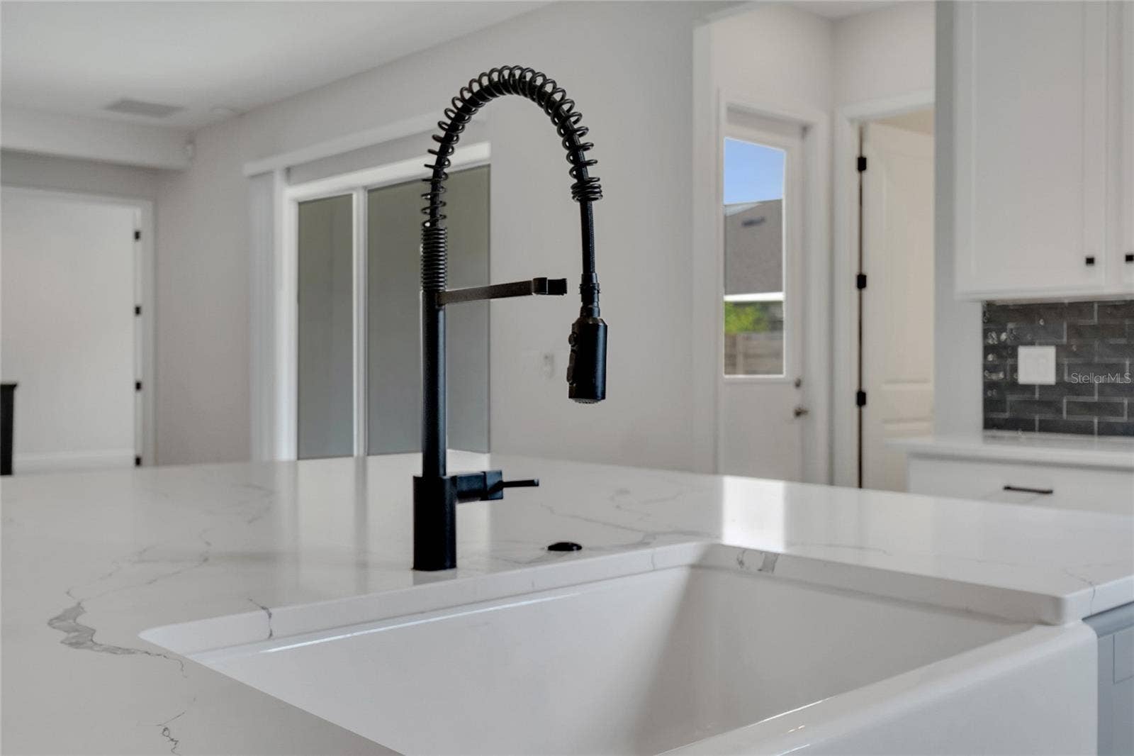 19062 BLUELEAF STREET, Orlando, FL 32827 sink