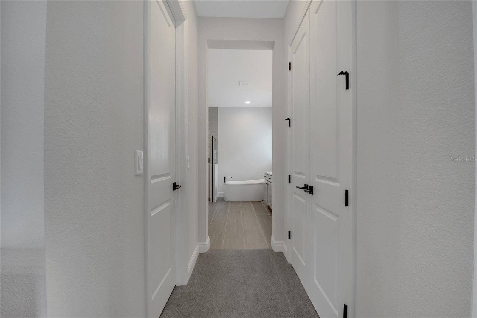 19062 BLUELEAF STREET, Orlando, FL 32827 walk in closets