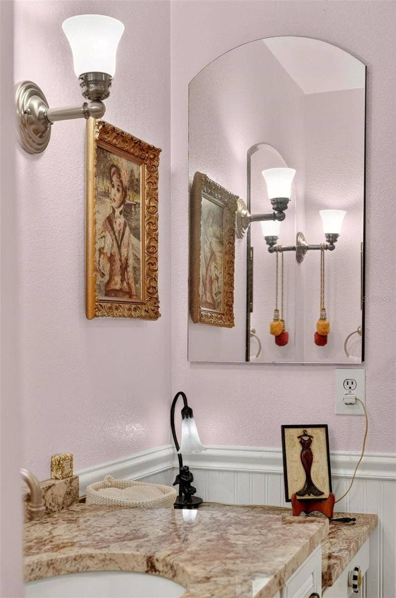 250 CAROLINA AVENUE, #205, Winter Park, FL 32789 250 CAROLINA AVENUE, #205, Winter Park, FL 32789