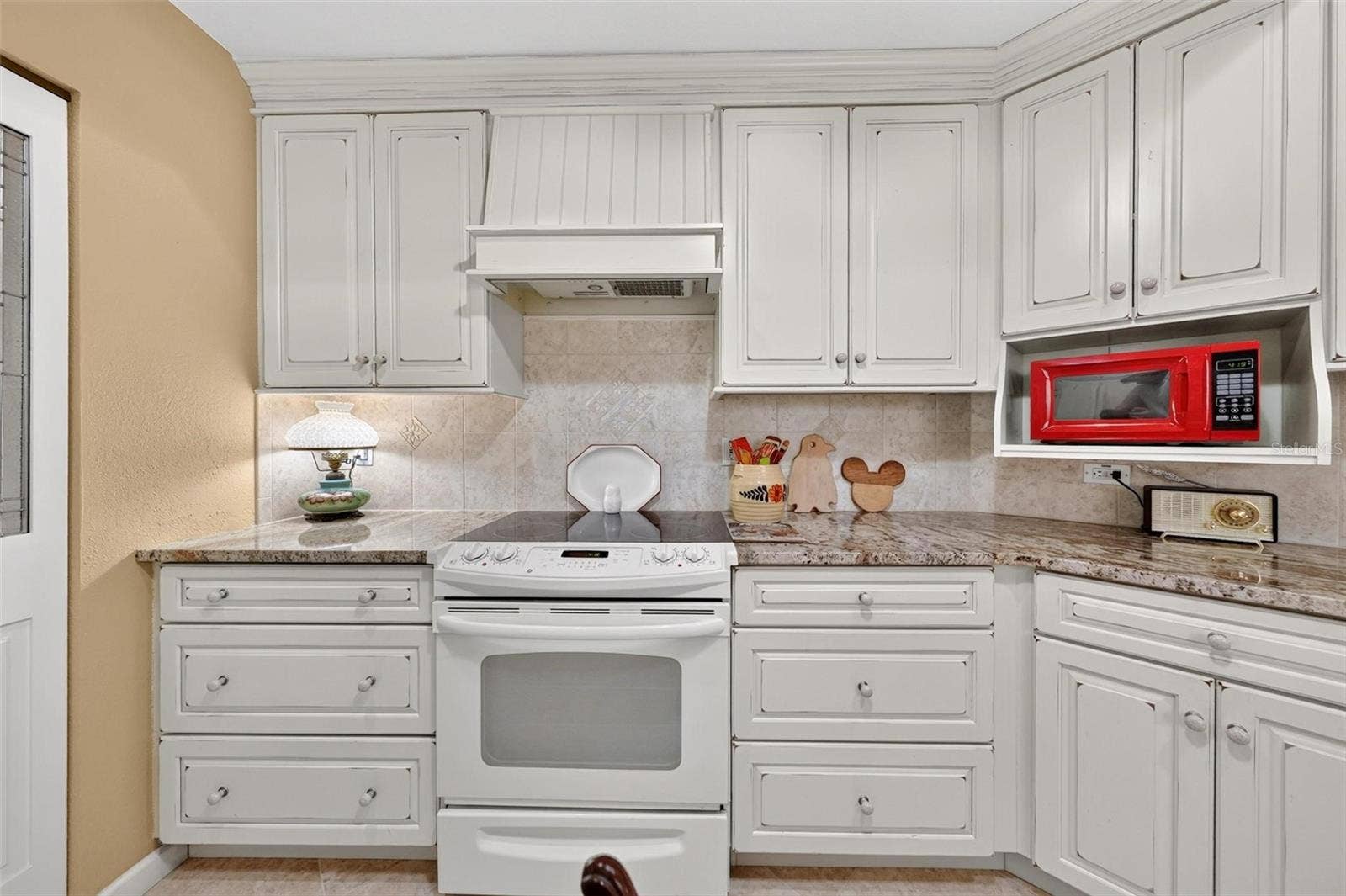 250 CAROLINA AVENUE, #205, Winter Park, FL 32789 250 CAROLINA AVENUE, #205, Winter Park, FL 32789