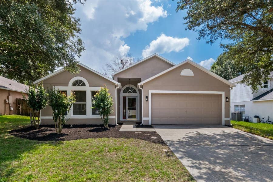 Property photo for 948 WELCH HILL CIRCLE, Apopka, FL