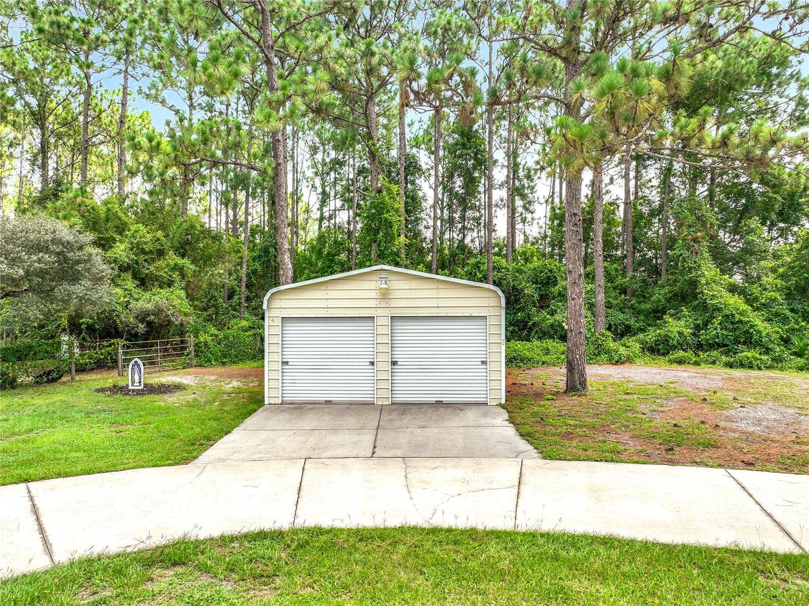 41821 ROYAL TRAILS ROAD, Eustis, FL 32736