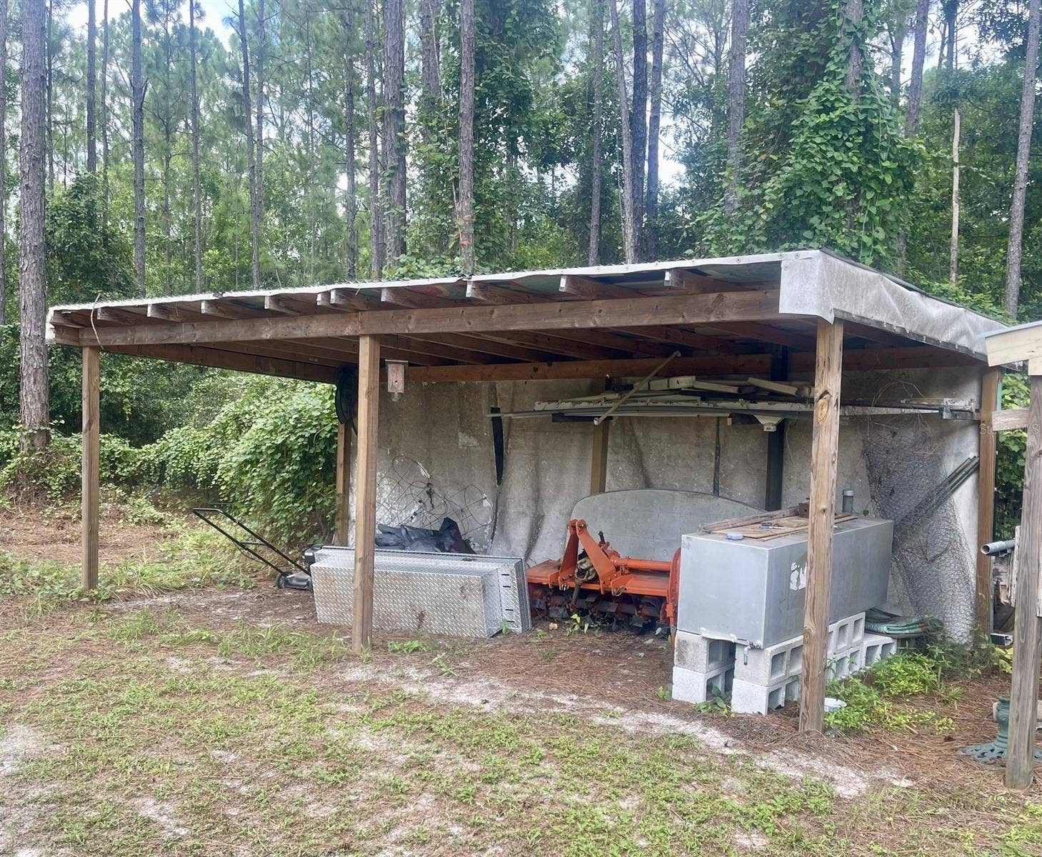 small pole barn