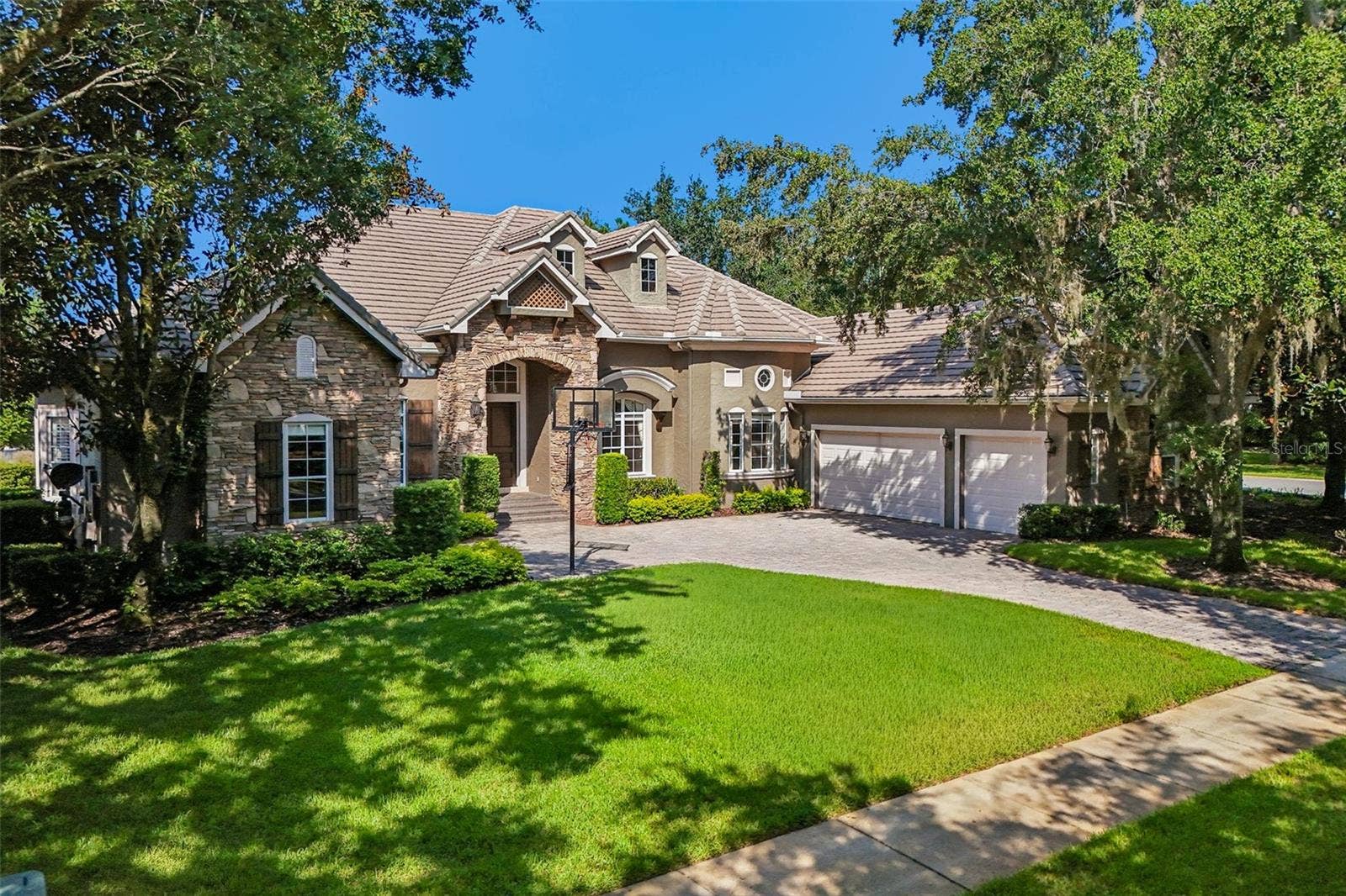 6102 S HAMPSHIRE CT, Windermere, FL 34786 6102 S HAMPSHIRE CT, Windermere, FL 34786